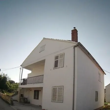 Antonia Apartmán *